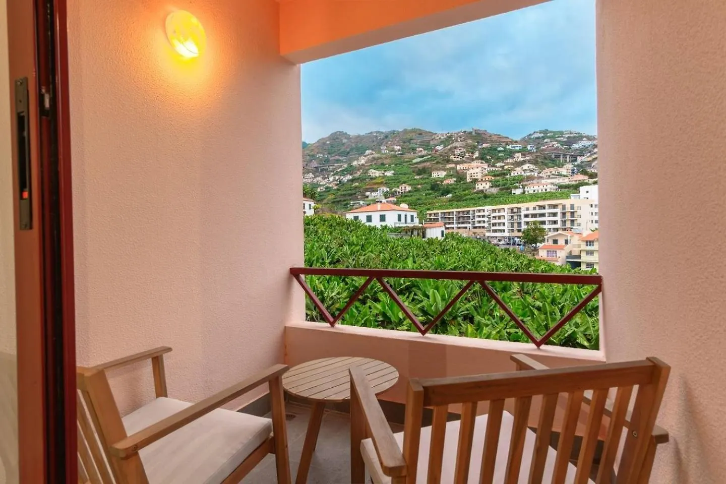 Guestready - Charming Home In Câmara de Lobos